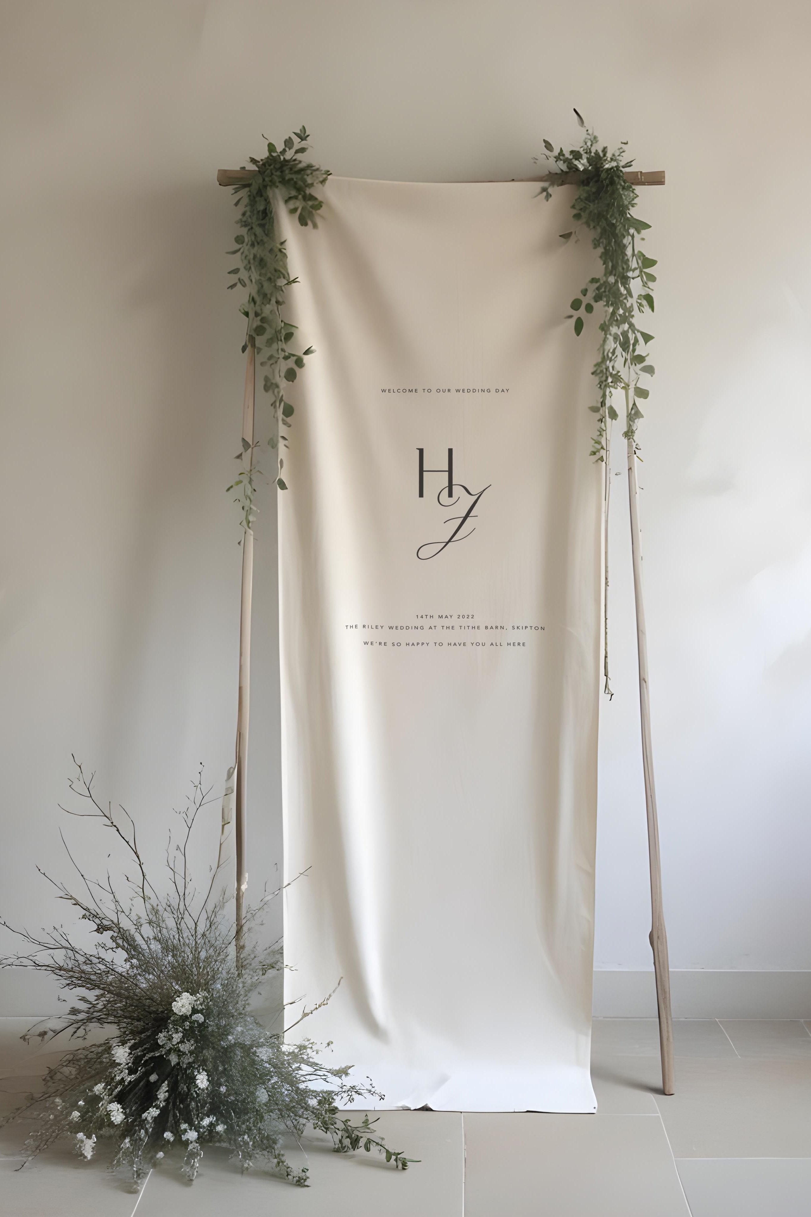 Blanc Noir Linen Welcome Sign – Smith & The Magpie