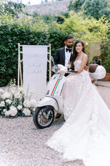 Liliah Linen Welcome Sign