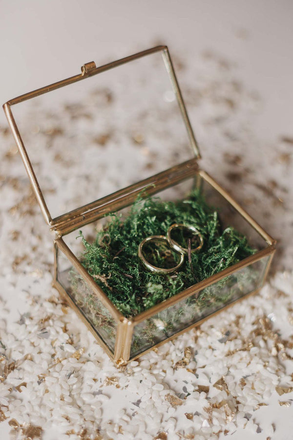Glass Wedding Ring Box
